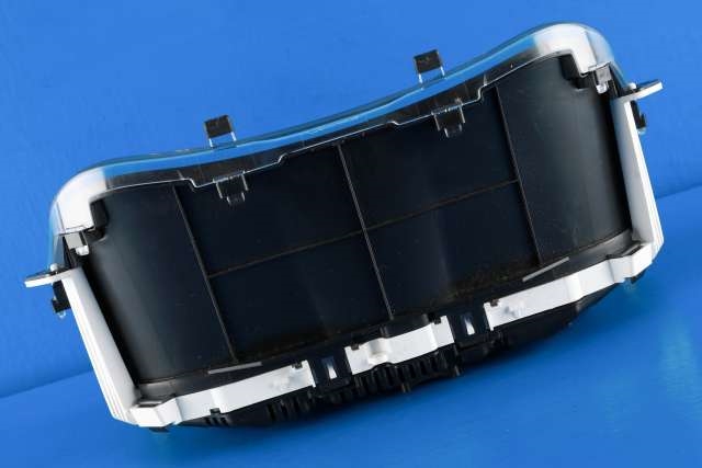 Instrumentpanel til Toyota RAV4 2013-2015 (Type IV, Fase 1)  (TOYOTA|83800-42K22|)