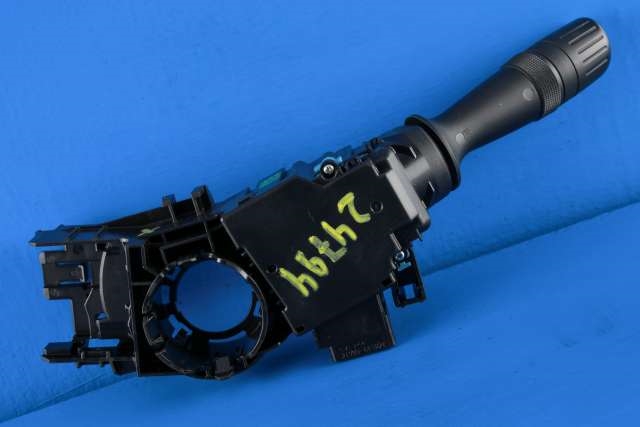 Bryter blink til Toyota RAV4 2013-2015 (Type IV, Fase 1)  (TOYOTA|33250-17F744|)