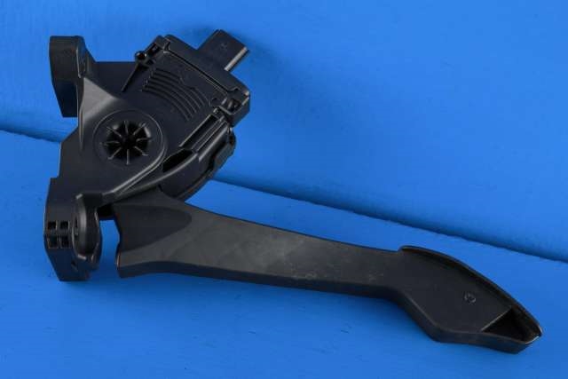 Pedal gass til Ford Transit Custom 2013-2023 (Type I)  (HELLA|6PV 934 562-00|BK21-9F836-AE|)