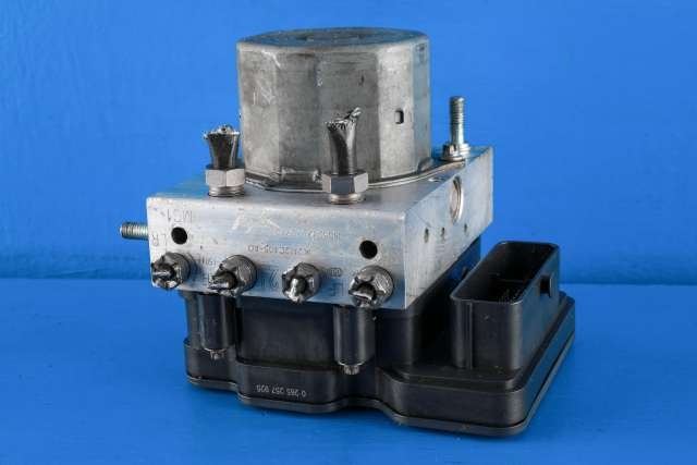 ABS sentral til Ford Transit Custom, 2013-2023 (Type I)  (FORD|JK21-2C405-AD)