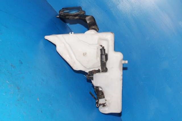 Spylertank foran til Audi A4 2007-2014 (Type IV) (B8) (B8) (VAG|8T0 955 453 C|)
