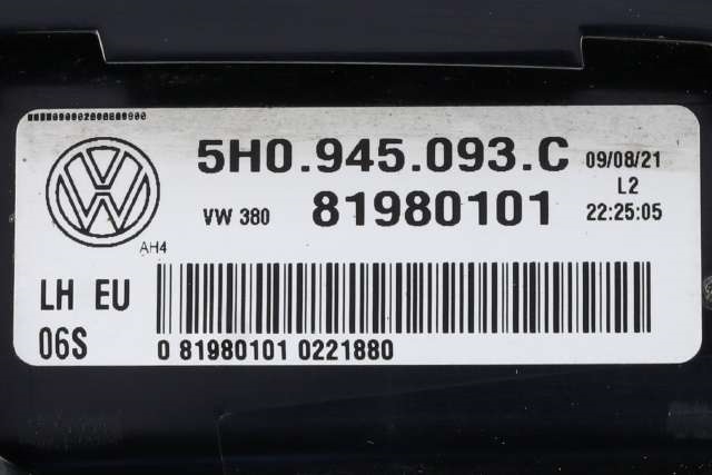 Baklykt venstre indre til VW Golf VIII 2020-->>  (VAG|5H0 945 093 C|)