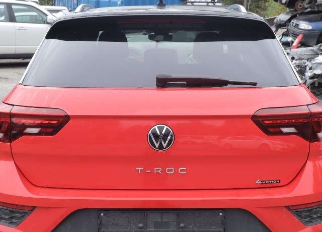 Bakluke til VW T-Roc 2017-->>