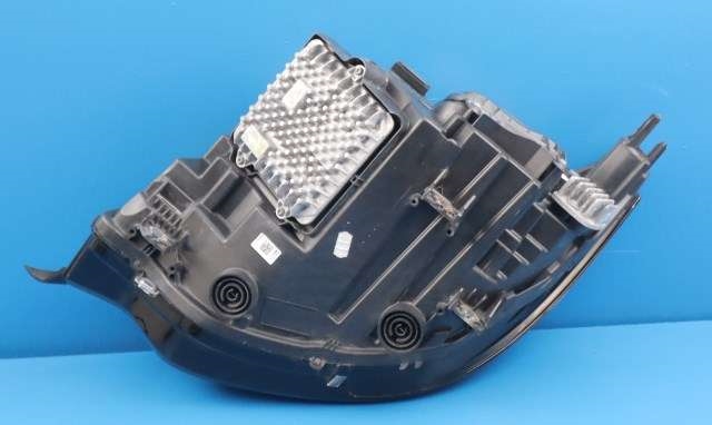 Frontlykt høyre full-LED til BMW i3 2013-2022  (BMW|63.11-9 853 420|)