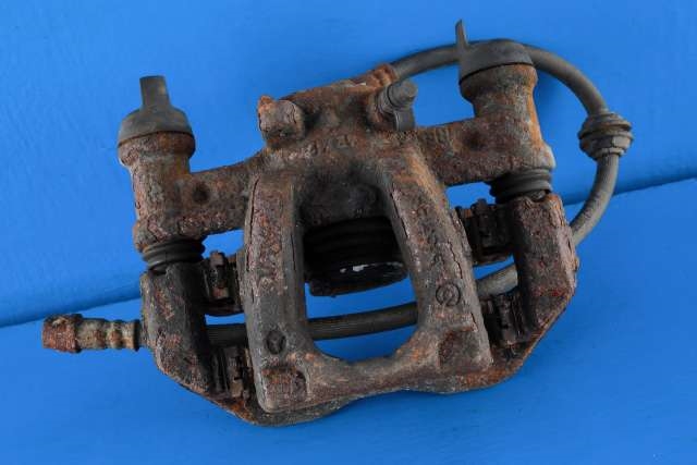 Bremsecaliper høyre bak til Mercedes Vito, 2014-->> (W447) (W447) (MERCEDES|A 447 423 06 98)
