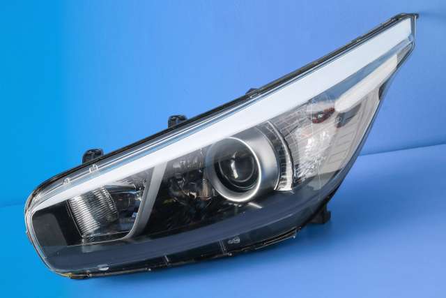 Frontlykt venstre halogen til Kia Cee