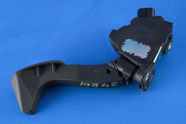 Pedal gass til Toyota Auris 2013-2015 (Type II, Fase 1)  (TOYOTA|78110-02120|)