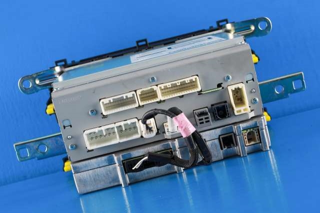 Bilstereo navigasjon til Toyota Auris 2013-2015 (Type II, Fase 1) (TOYOTA|86140-02330|)