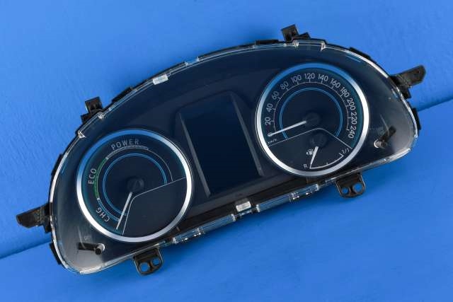 Instrumentpanel til Toyota Auris, 2013-2015 (Type II, Fase 1)  (TOYOTA|83800-0ZW31)