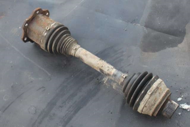 Drivaksel venstre foran, diesel/automat til Audi A4 2007-2014 (Type IV) (B8) (B8)