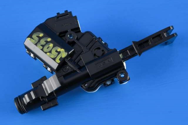 Ladeluke motor / aktuator til Toyota RAV4 2019-->> (Type V)