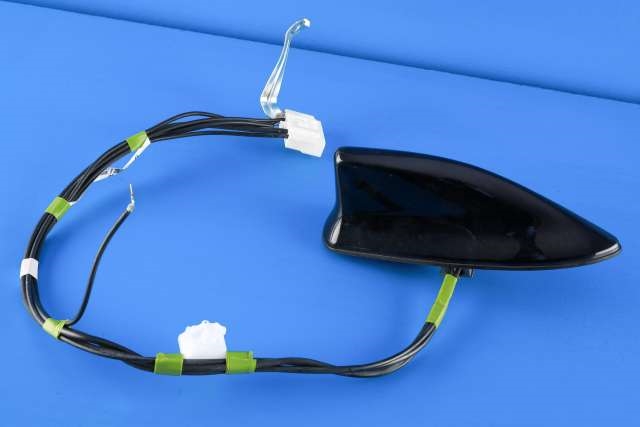 Antenne navigasjon til Toyota RAV4, 2019-->> (Type V)  (TOYOTA|86101-42F90)