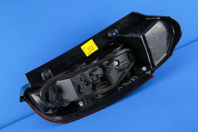 Baklykt venstre til Mitsubishi Colt 2009-2013 (Type VII, Fase 2)