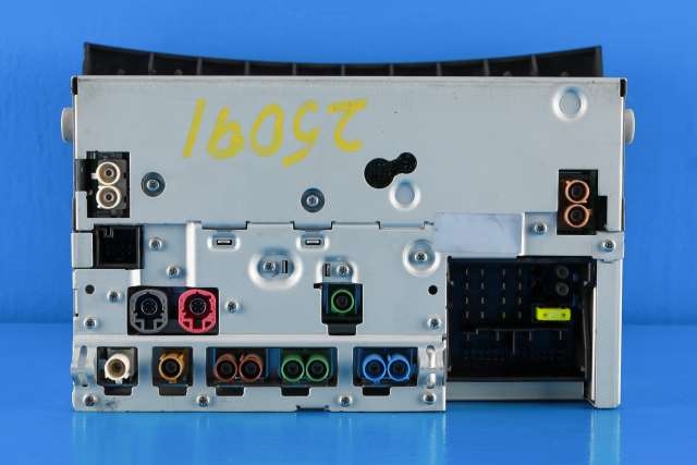 Bilstereo navigasjon til Mercedes E-Klasse 2009-2013 (Fase 1) (W212) (W212) (MERCEDES|A 212 900 63 13|)