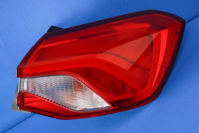 Baklykt høyre ytre til Ford Focus, 2018-->> (Type IV) (FORD|JX7B-13404-DE)