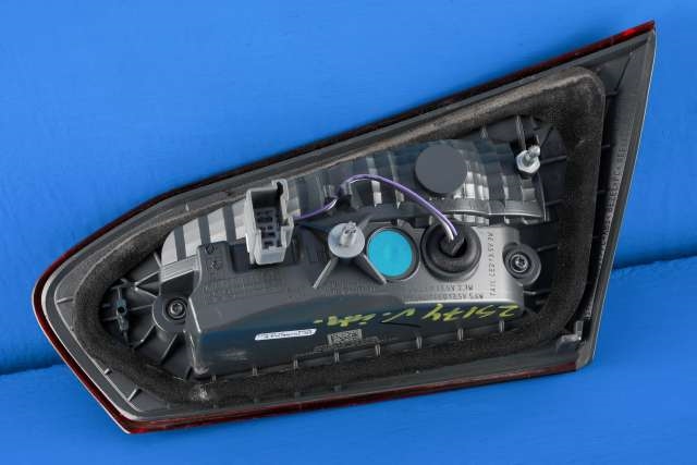 Baklykt venstre indre til Ford Focus 2018-->> (Type IV) (FORD|JX7B-13A603-DB|)