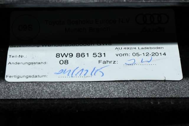 Bagasjerom teppe/gulvplate til Audi A4 2015-2019 (Type V, Fase 1) (B9) (B9) (VAG|8W9 861 531|)