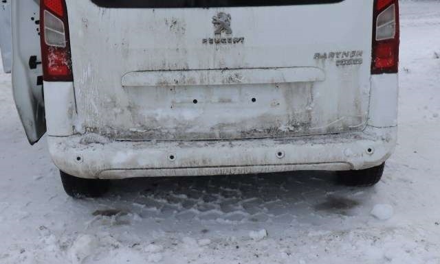Støtfanger bak til Peugeot Partner, 2015-2019 (Type II, Fase 2)