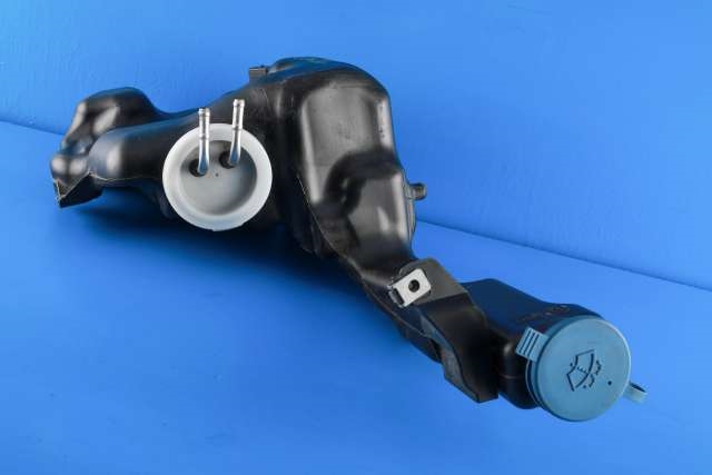 Spylertank foran til Mercedes E-Klasse, Coupe/Cab 2013-2017 (Fase 2) (C207) (C207) (MERCEDES|A 204 860 18 60|)