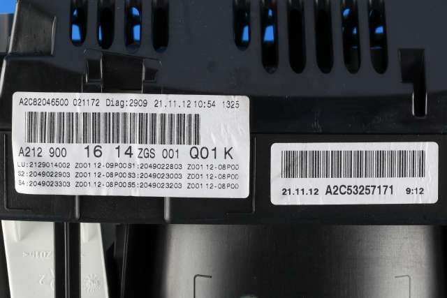 Instrumentpanel til Mercedes E-Klasse 2009-2013 (Fase 1) (W212) (W212) (MEREDES|A 212 900 16 14|)