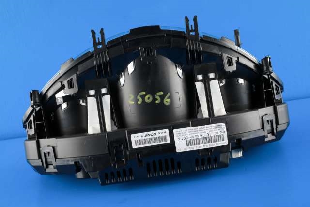 Instrumentpanel til Mercedes E-Klasse 2009-2013 (Fase 1) (W212) (W212) (MEREDES|A 212 900 16 14|)