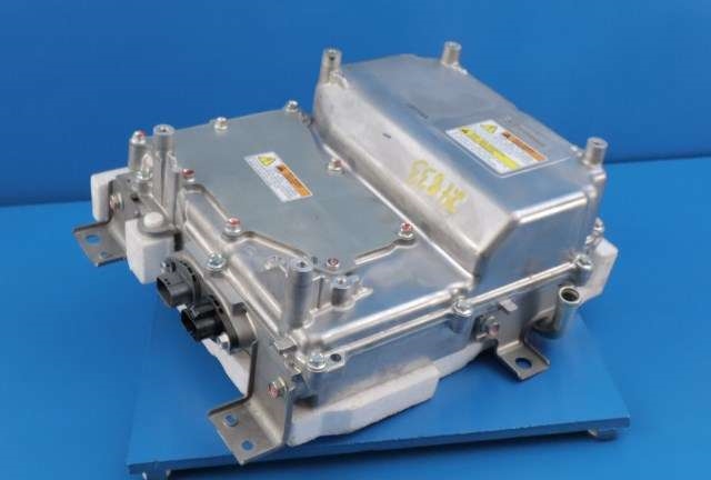 Inverter hybrid til Mitsubishi Outlander 2015-->> (Type III, Fase 2) (MITSUBISHI|9410A163|)
