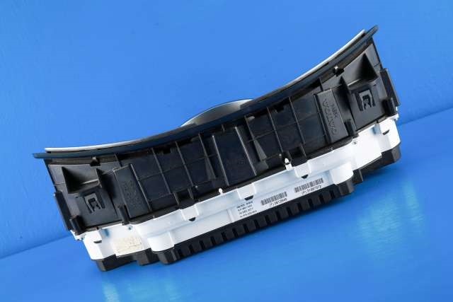 Instrumentpanel til Volvo V40 2012-2019  (VOLVO|31687372|)