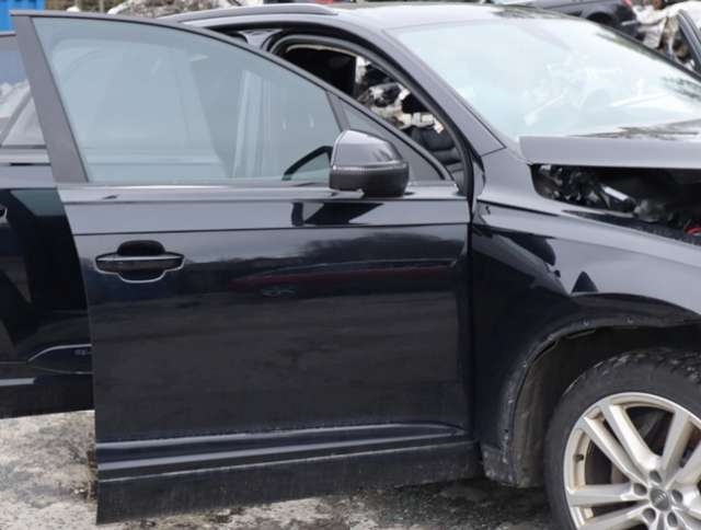 Dør høyre foran til Audi Q7, 2015-->> (Type II)  