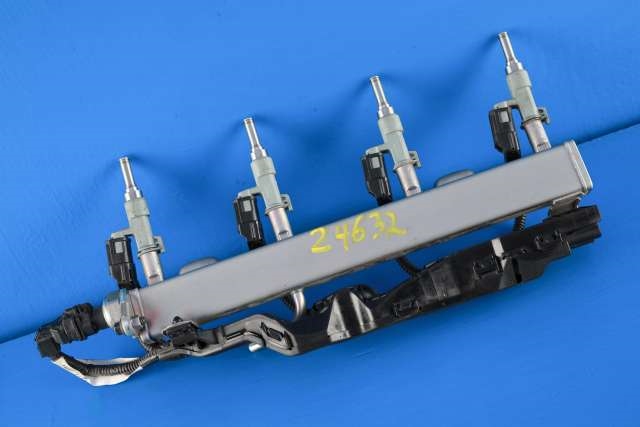 Dyseskinne (fuelrail) til Toyota RAV4 2019-->> (Type V)  