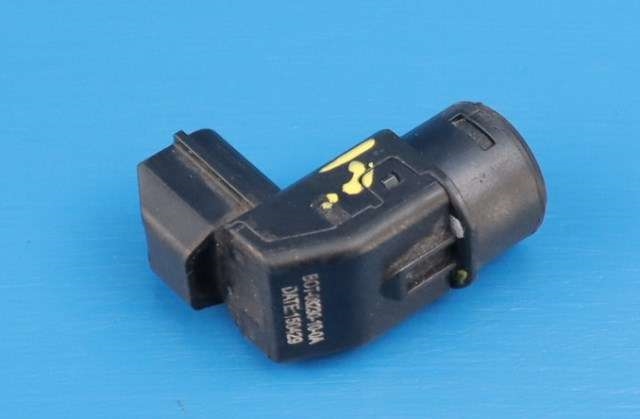 Parkeringssensor foran til Suzuki Vitara 2015-->> (Type IV)  (BOT-08230-10-0A|)