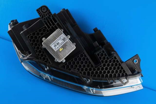 Frontlykt venstre full-LED til VW Caddy 2020-->> (Type IV)  (VAG|2K8 941 035 R|)