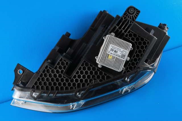 Frontlykt høyre full-LED til VW Caddy 2020-->> (Type IV)  (VAG|2K8 941 036 R|)
