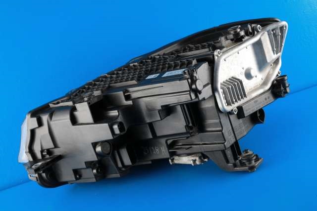 Frontlykt høyre full-LED til VW Caddy 2020-->> (Type IV)  (VAG|2K8 941 036 R|)