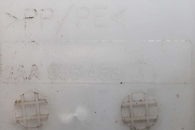 Spylertank foran til VW Passat 2011-2015 (B7) (B7) (VAG|3AA 955 453 J|)