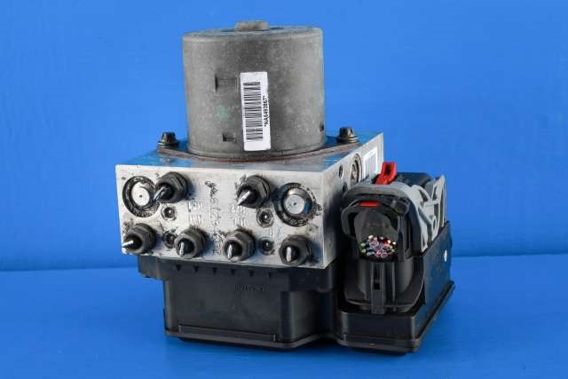 ABS sentral til VW Passat, 2011-2015 (B7) (B7) (VAG|3AA 614 109 AG)