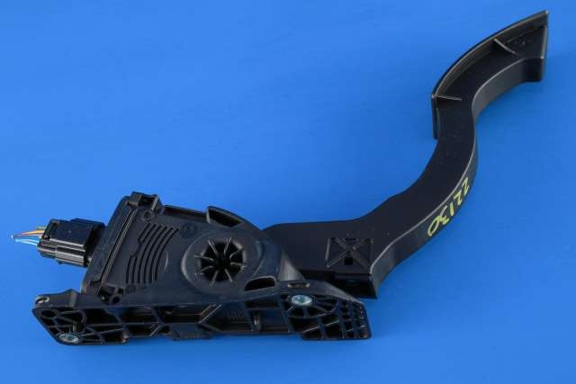 Pedal gass til Volvo V40 2012-2019  (HELLA|6PV 010 368-22|31280595|)