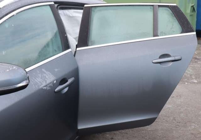 Dør venstre bak til Volvo V60/V60 CC 2013-2018 (Type I, Fase 2)