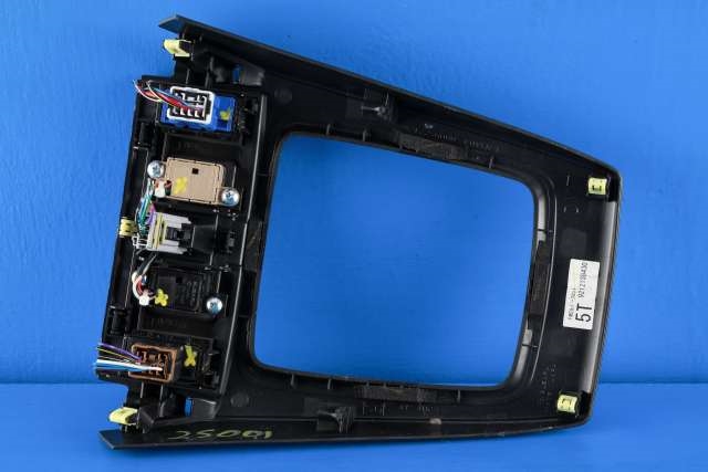 Dashbord diverse til Subaru Forester 2013-2019 (Type IV)  (SUBARU|92121-SG430|)