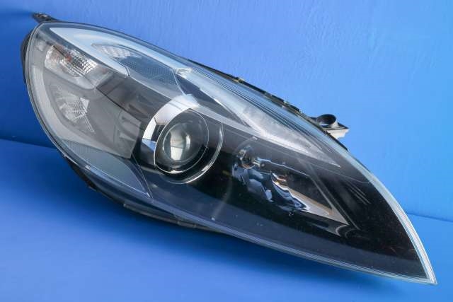 Frontlykt høyre xenon til Volvo V40, 2012-2019 (VOLVO|31420008)