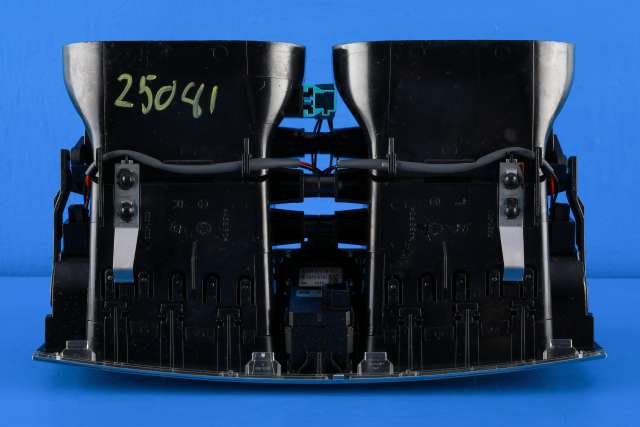 Dashbord friskluftdyse midtkonsoll til Mercedes C-Klasse 2007-2011 (Fase 1) (W204) (W204) 