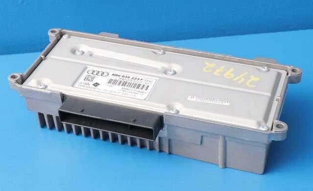 Bilstereo forsterker til Audi A4 2007-2014 (Type IV) (B8) (B8) (VAG|8R0 035 223 F|)