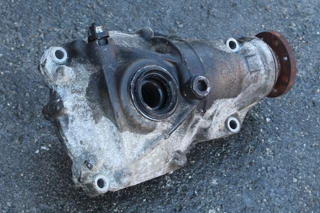 Kardang klokke foran til BMW 3-Serie 2012-2018 (F30/F31/F34) (F30/F31/F34) (BMW|7 591 995|)