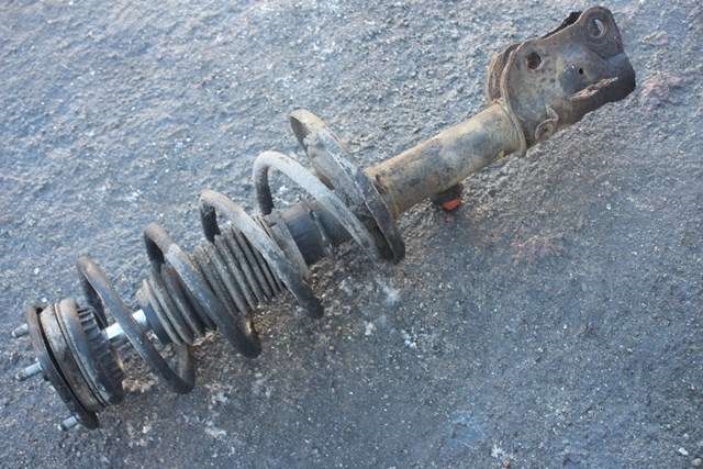 Fjærbein venstre foran til Mazda CX-5 2012-2017 (Type I)  (BMW|31.31-6 867 447|)