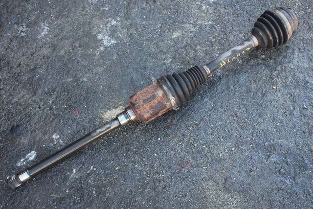 Drivaksel høyre foran, diesel/automat til BMW 3-Serie 2012-2018 (F30/F31/F34) (F30/F31/F34) (BMW|7 597 694|)