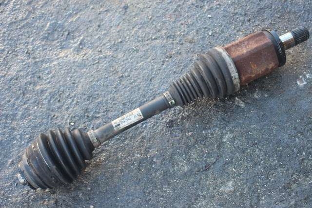 Drivaksel venstre foran, diesel/automat til BMW 3-Serie, 2012-2018 (F30/F31/F34) (F30/F31/F34) (BMW|7 597 693)
