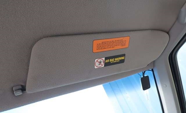 Solskjerm høyre til Jeep Cherokee, 1997-2001 (Type II, Fase 2)  