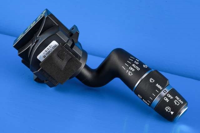 Bryter visker til Land Rover Discovery 2009-2017 (Type IV) (LAND ROVER|CH22-17D553-BB|)