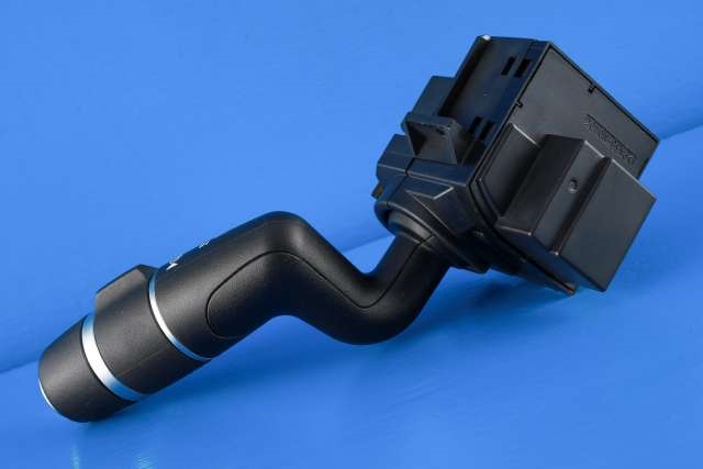 Bryter visker til Land Rover Discovery 2009-2017 (Type IV) (LAND ROVER|CH22-17D553-BB|)