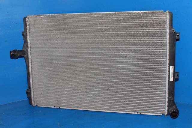 Radiator (manuell gir) til VW Passat, 2011-2015 (B7) (B7) (VAG|3AA 121 253)