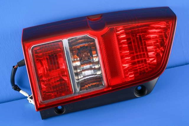 Baklykt venstre til Nissan Pathfinder, 2010-2014 (Fase 2) (R51) (R51) 